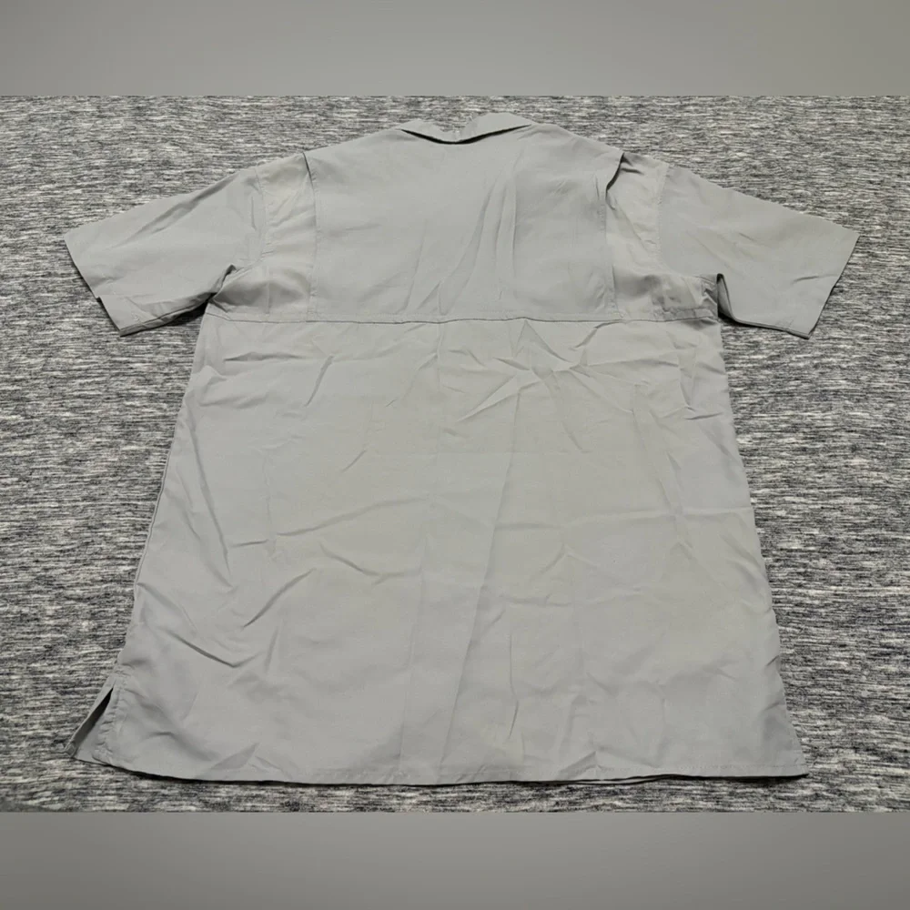 NWT Columbia Men’s Button Up Short Sleeve Size Small - Picture 5 of 5